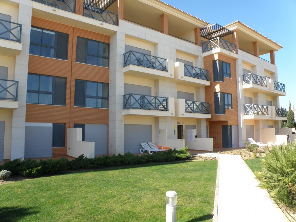 Apartment T2 Corcovada 1ºandar Vista Piscina *
